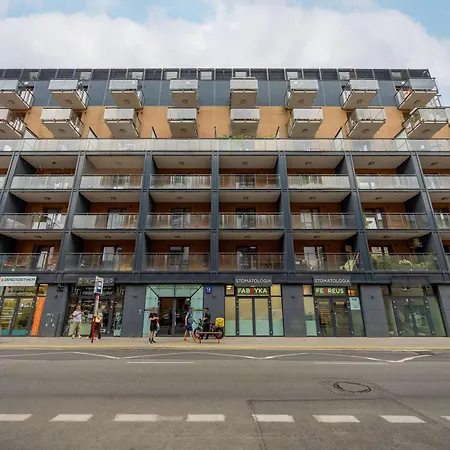 Bright Okrzei In Near Pge By Renters *